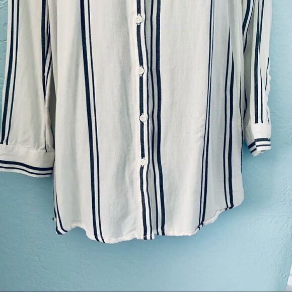 Forever21 striped tunic/blouse Size small - Picture 3 of 12